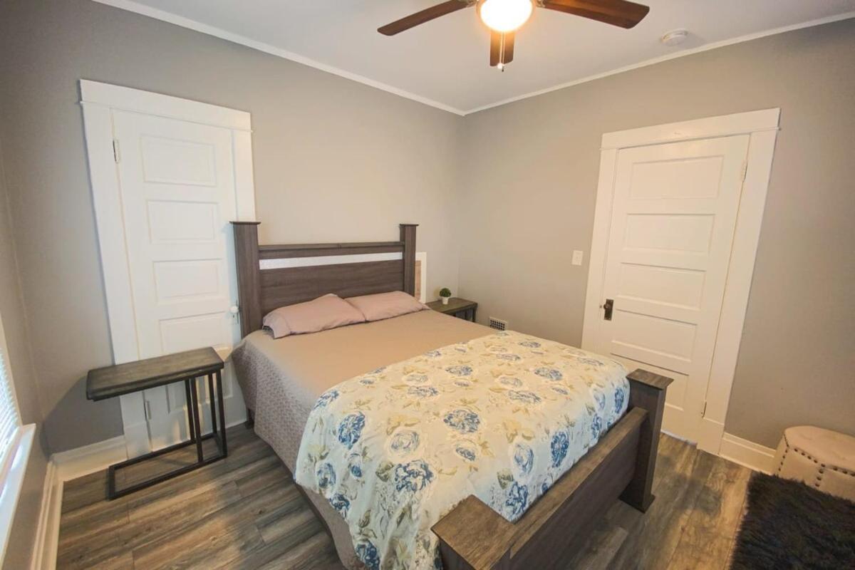 Large 6Br, 2 Bath In Niagara Falls Luaran gambar