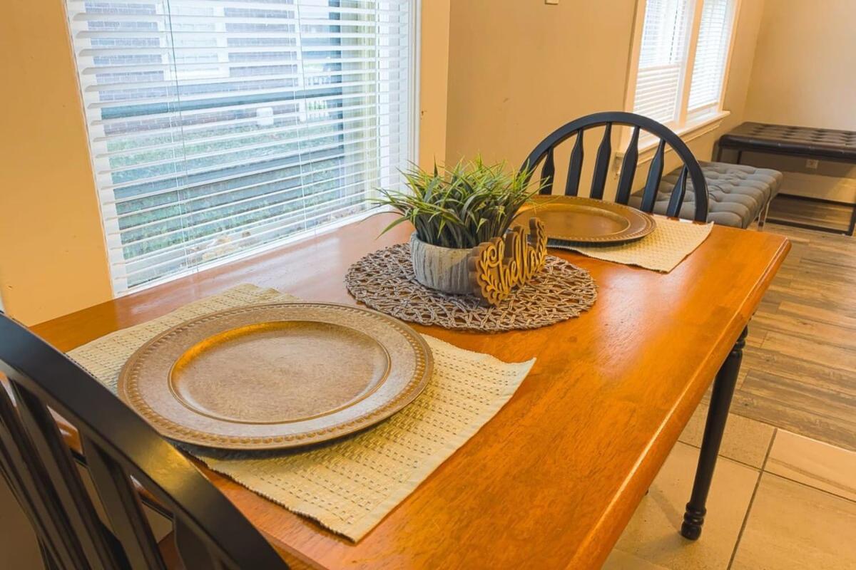Large 6Br, 2 Bath In Niagara Falls Luaran gambar
